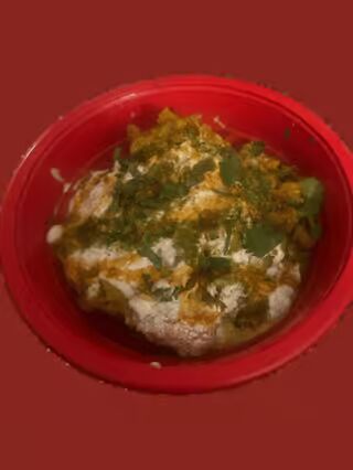 Samosa Chaat (3 Pcs.)