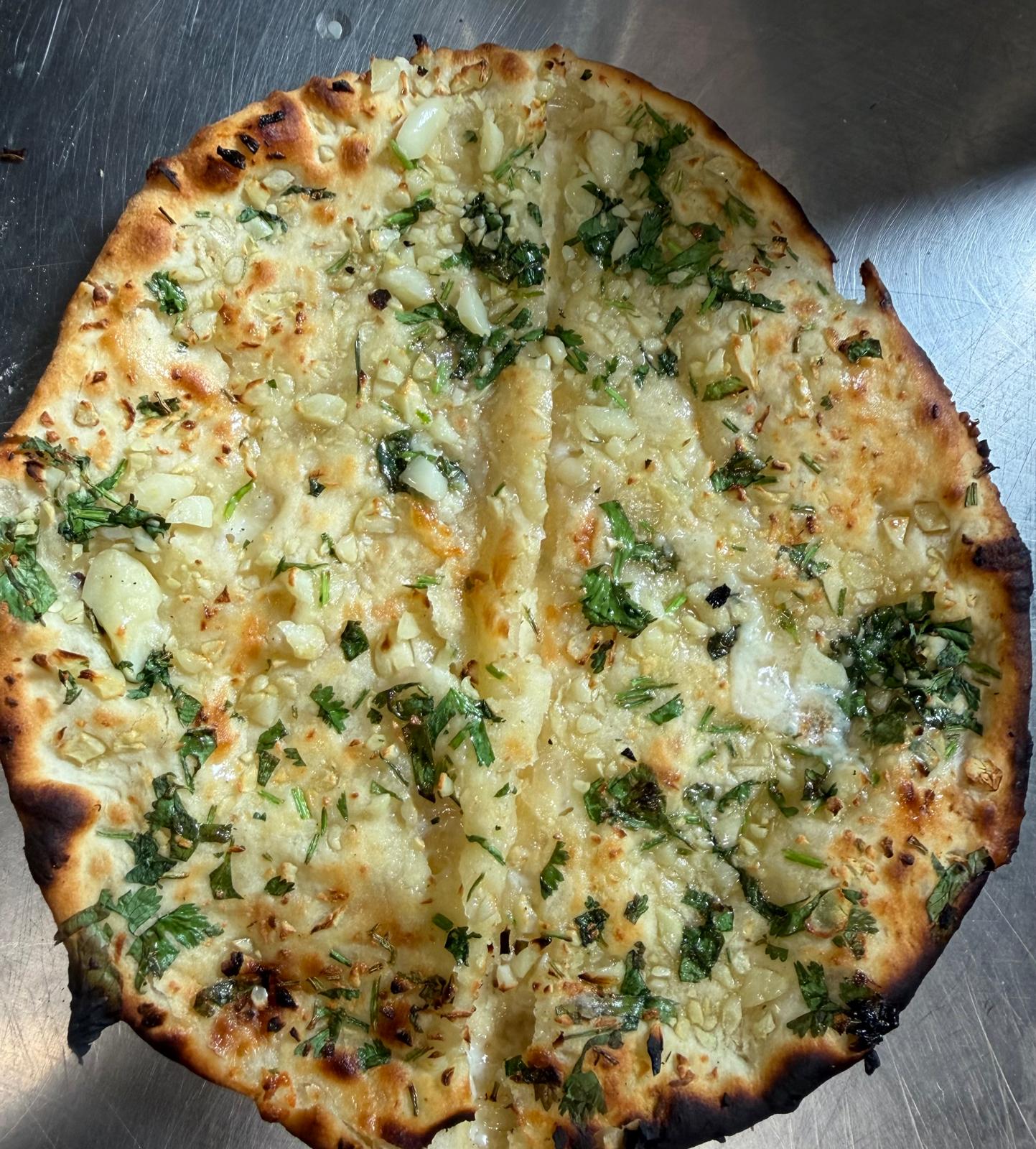 Chesse Garlic Naan