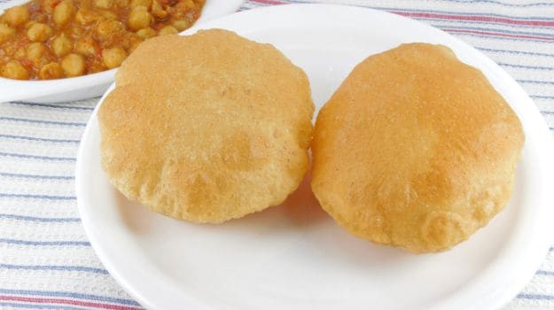 Poori (2)