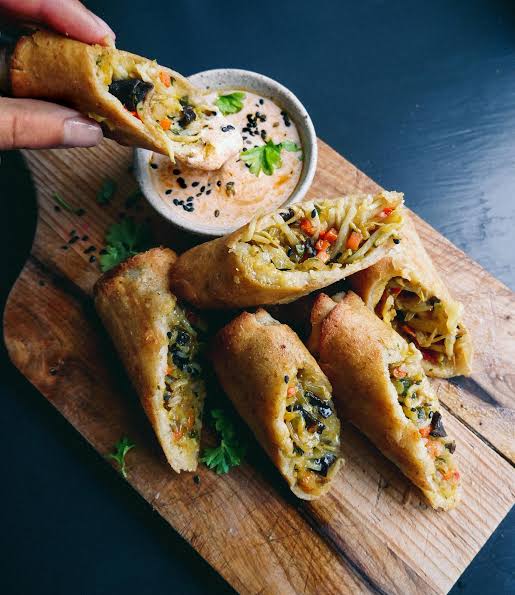 Vegetable Spring Rolls (4)