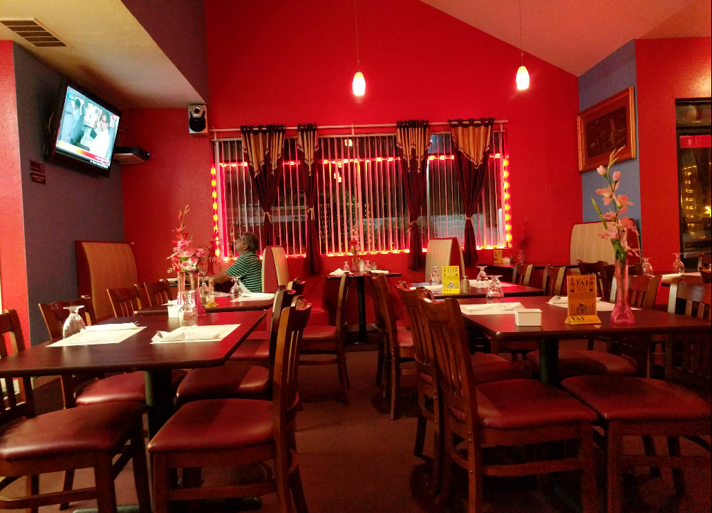 Moon Indian Restaurant