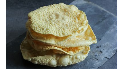 6. 4 Pieces Papadam