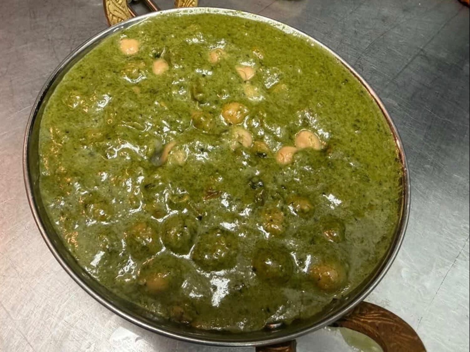 Saag Chana