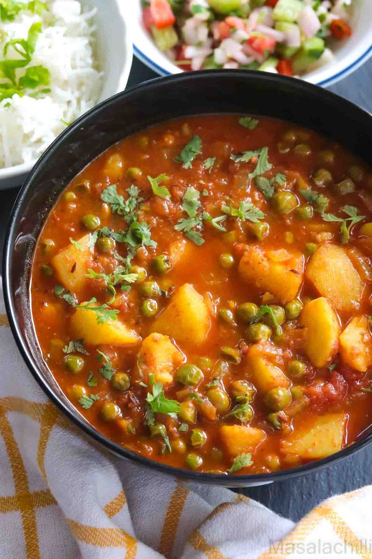 Aloo mutter korma